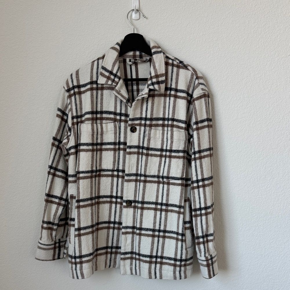 Zara Men's Plaid Relax Fit Button Down Checkered Long Sleeves Overshirt, M